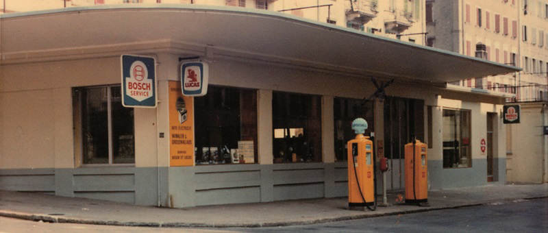 GARAGE